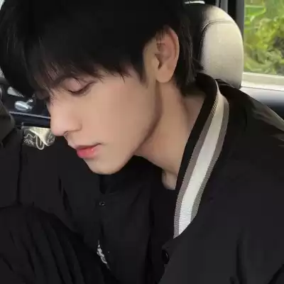 阚旦娅